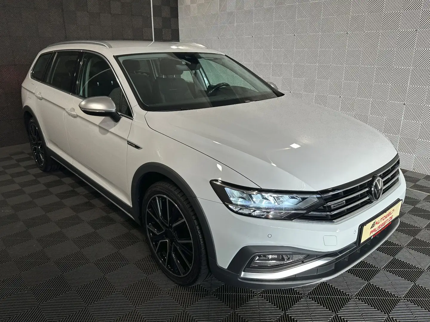 Volkswagen Passat Alltrack Passat 4M.*ALLTRACK*LED-MASSAGE-ST.HZ-AHK-ACC-18 Alb - 1