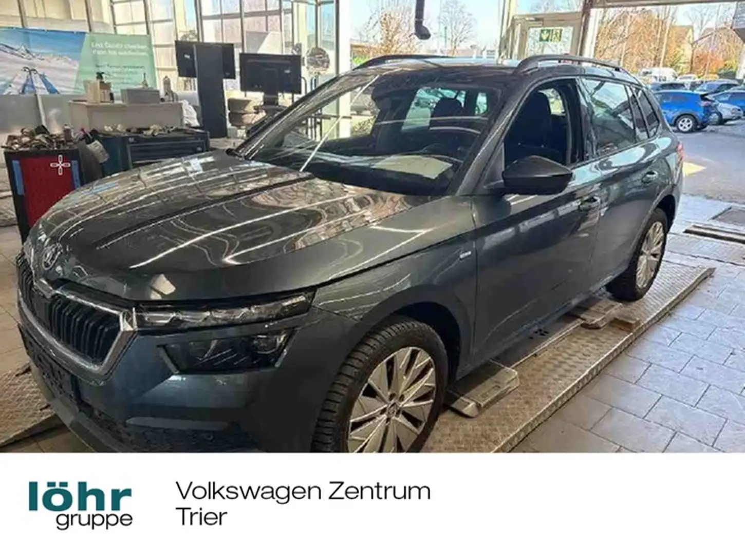 Skoda Kamiq 1.0 TSI Drive 125 Ahk, Rear-View Gris - 1