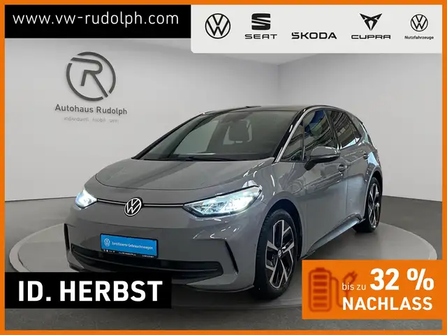 Volkswagen ID.3 Pro 62 kWh brutto / Navi RFK