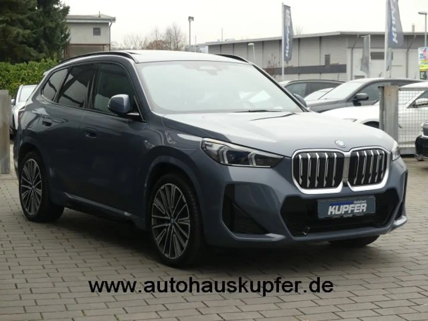BMW X1 xDrive30 M Sportp. Pano°AHK*ACC°Massagesitze Gri - 2