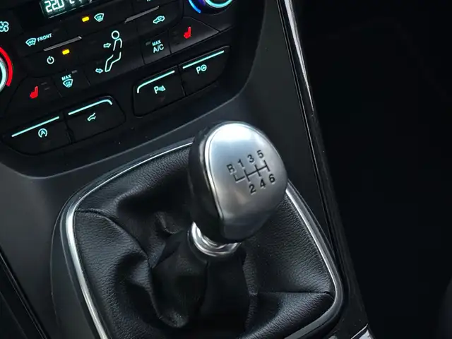 Ford Kuga view 18