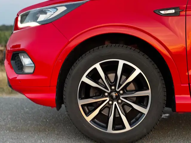 Ford Kuga view 10