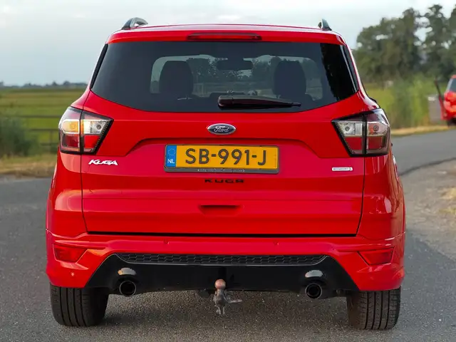 Ford Kuga view 6