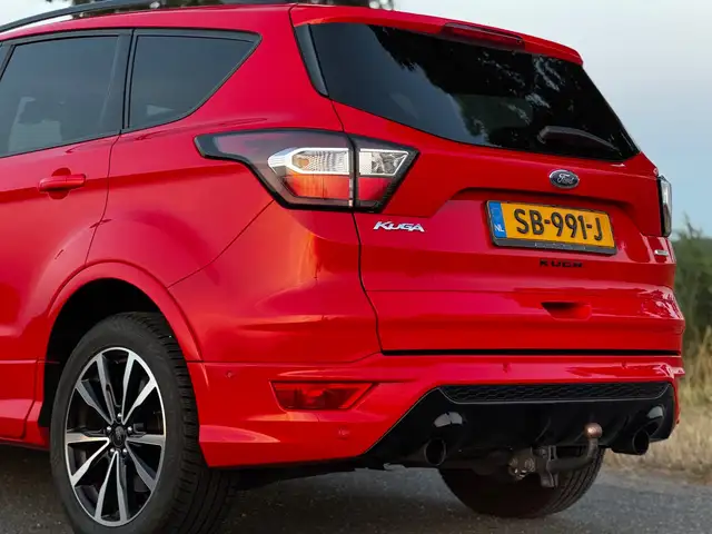 Ford Kuga view 9