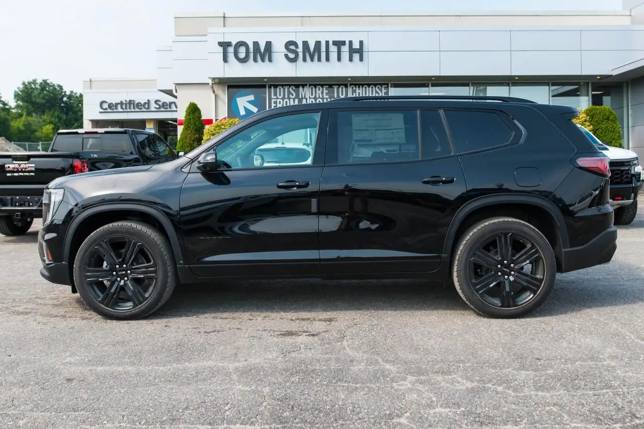 GMC Acadia снимка GMC Acadia
