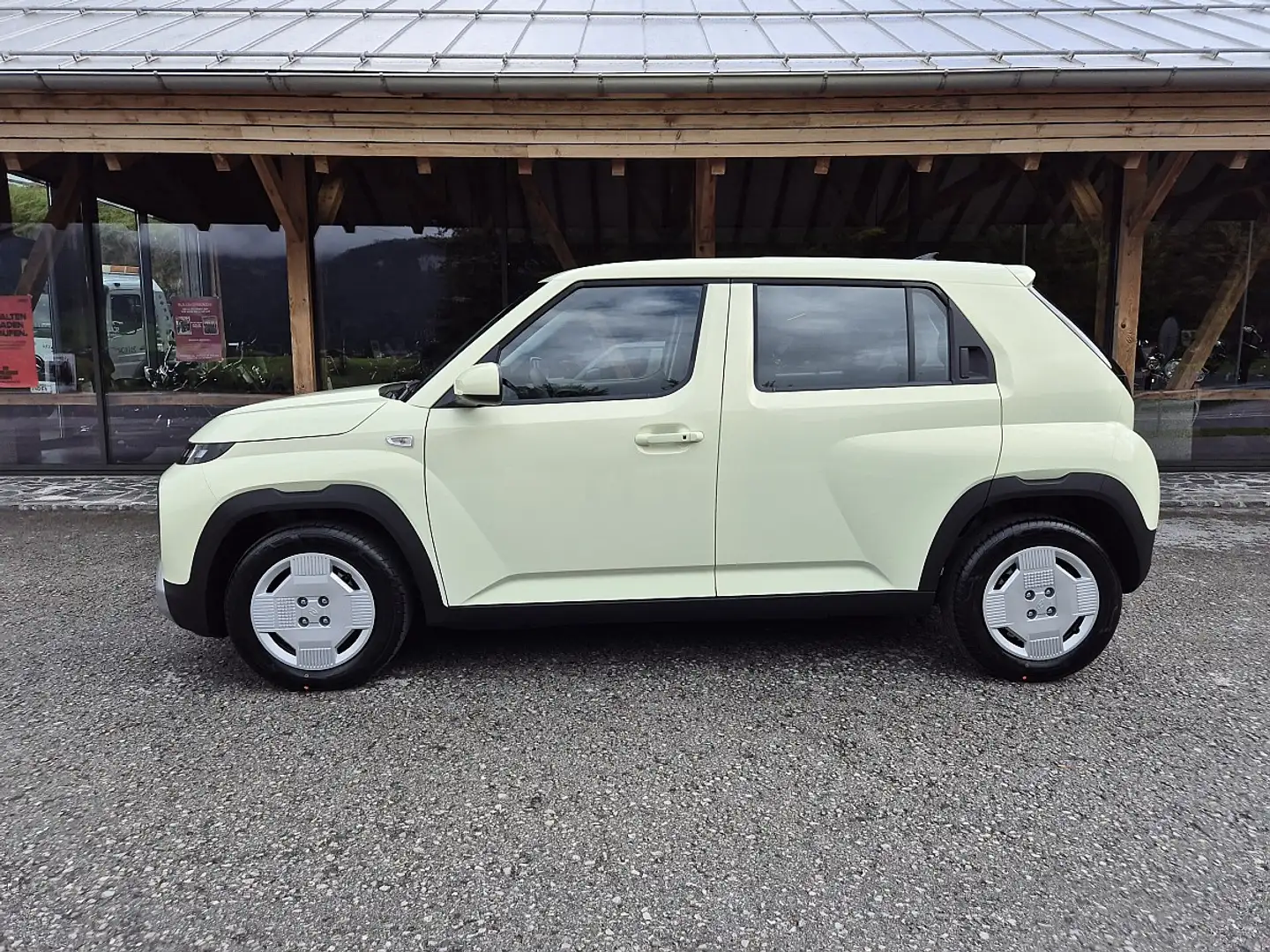 Hyundai Inster 49kWh Smart Line Gelb - 2