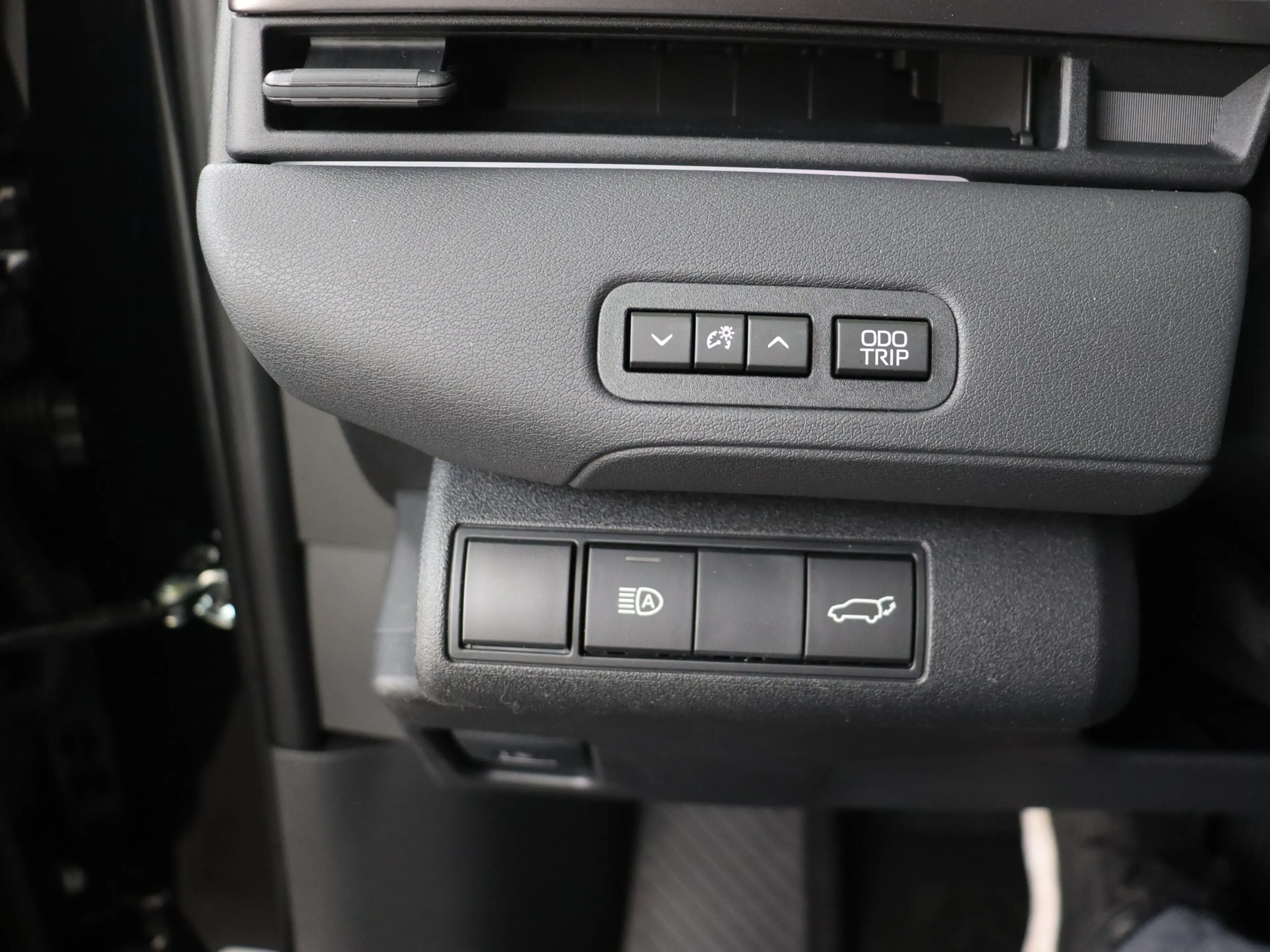 Toyota C-HR+ First Edition 77 kWh " Direct Leverbaar " — photo 11