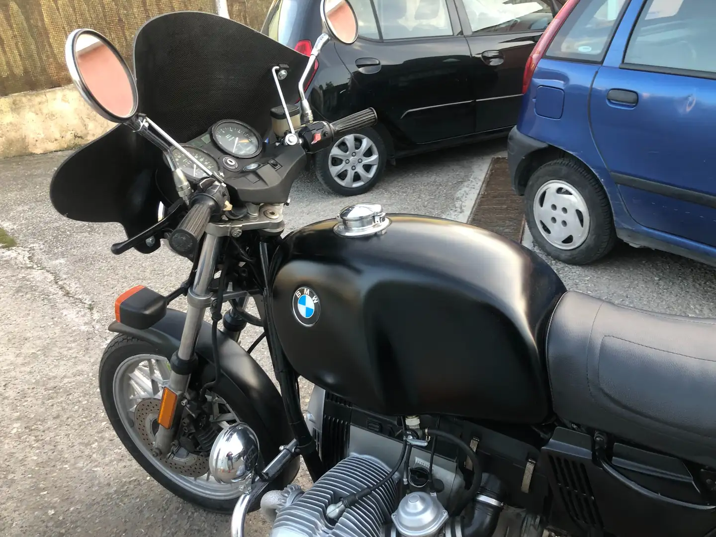 BMW R 45 Zwart - 1