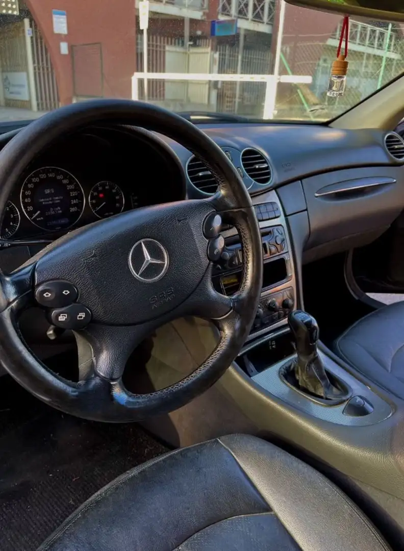 Mercedes-Benz CLK 200 CLK Cabrio 200 kompr Avantgarde - 2