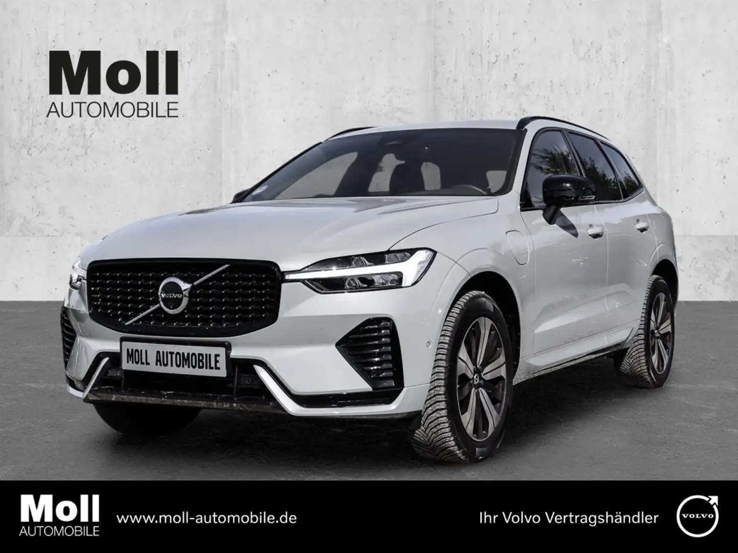 Volvo XC60 Plus Dark Recharge Plug-In Hybrid AWD T6 Twin Engi Grau - 1