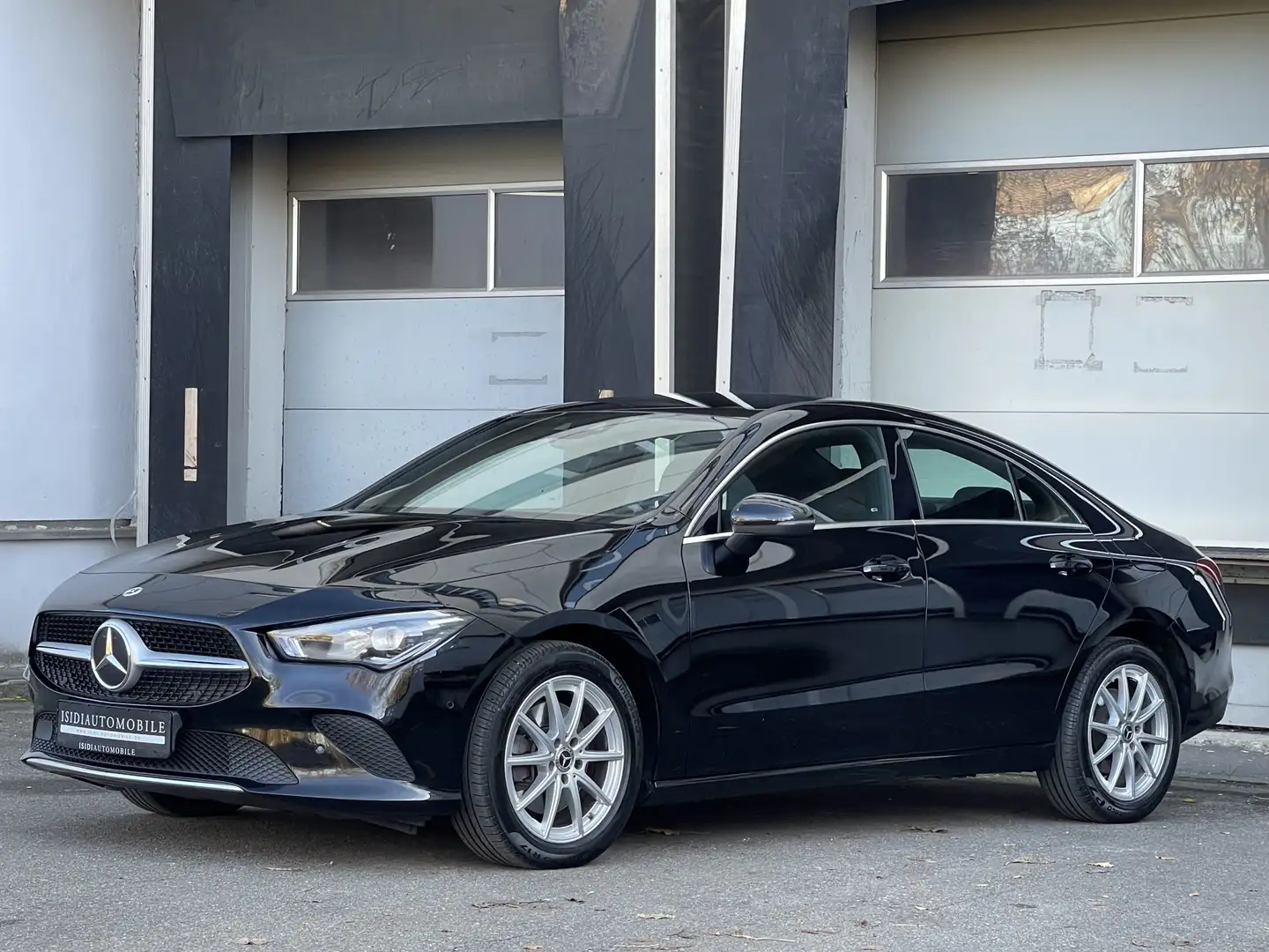 Mercedes-Benz CLA 220 D Coupe LED MBUX Sitzbelüftung Rü-Kamera Schwarz - 2