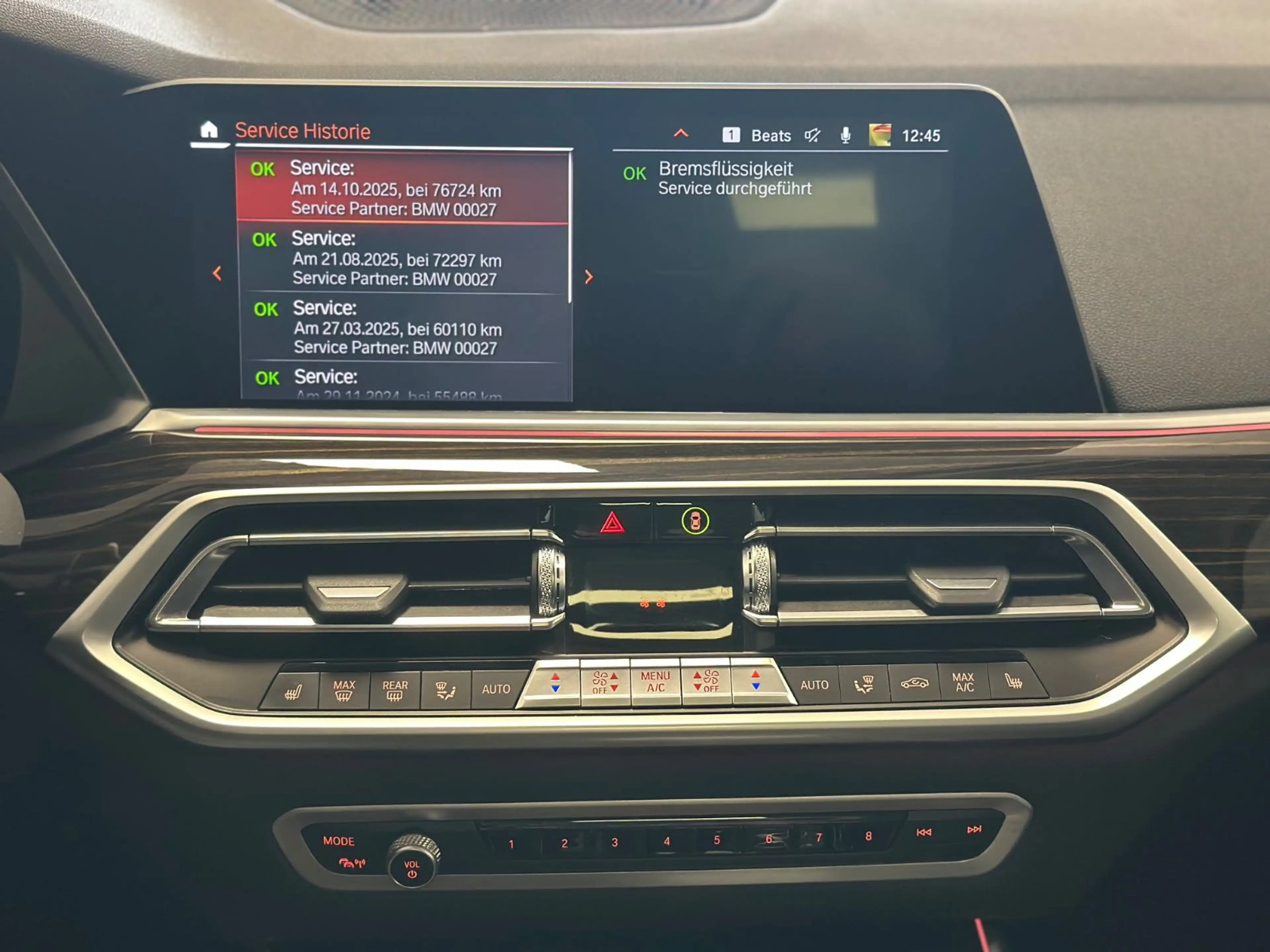 BMW X5 xDrive 30d SAG/Panor/Komf/Park&DrivAs/HUD/AHK — photo 8