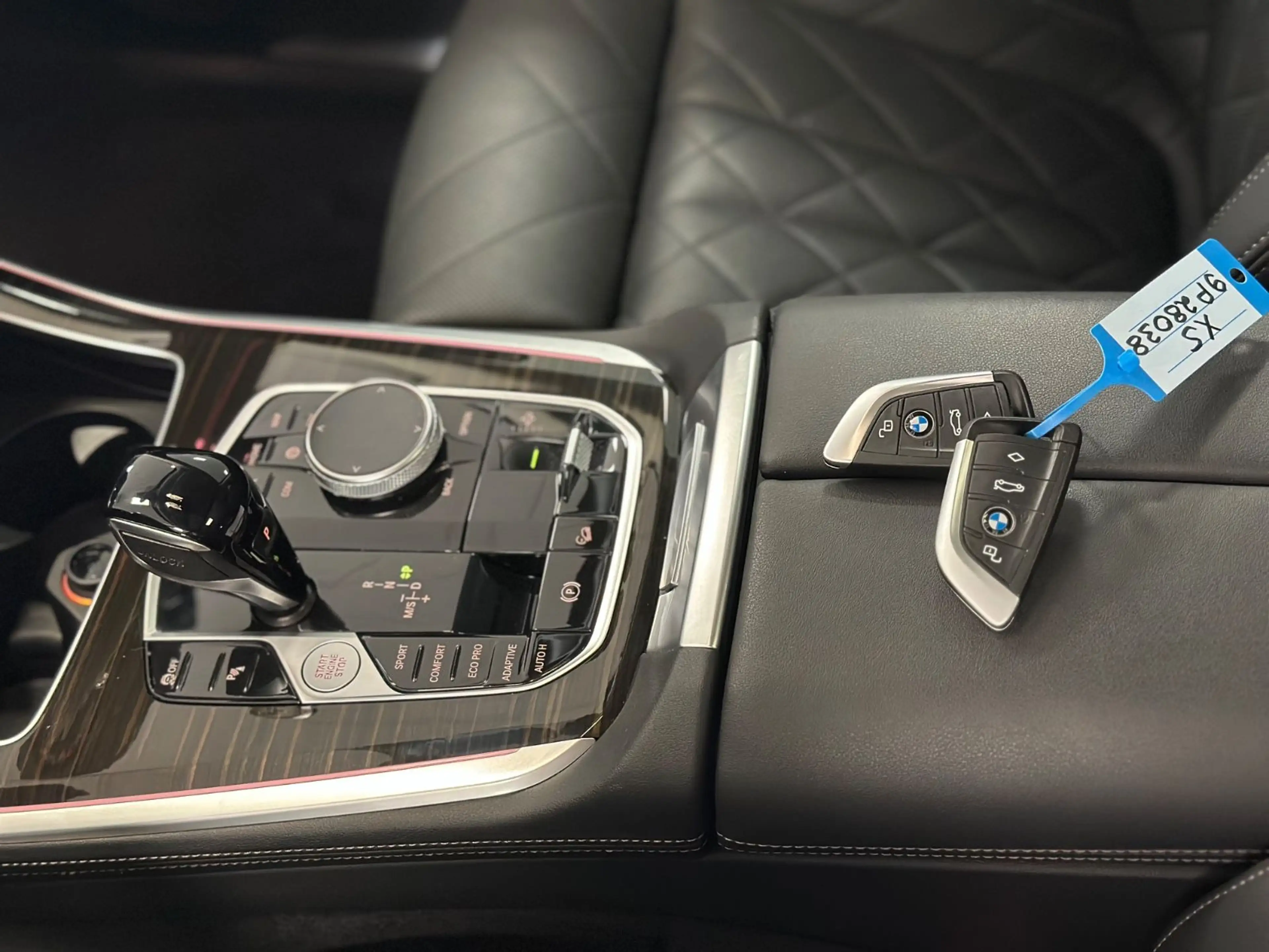 BMW X5 xDrive 30d SAG/Panor/Komf/Park&DrivAs/HUD/AHK — photo 5
