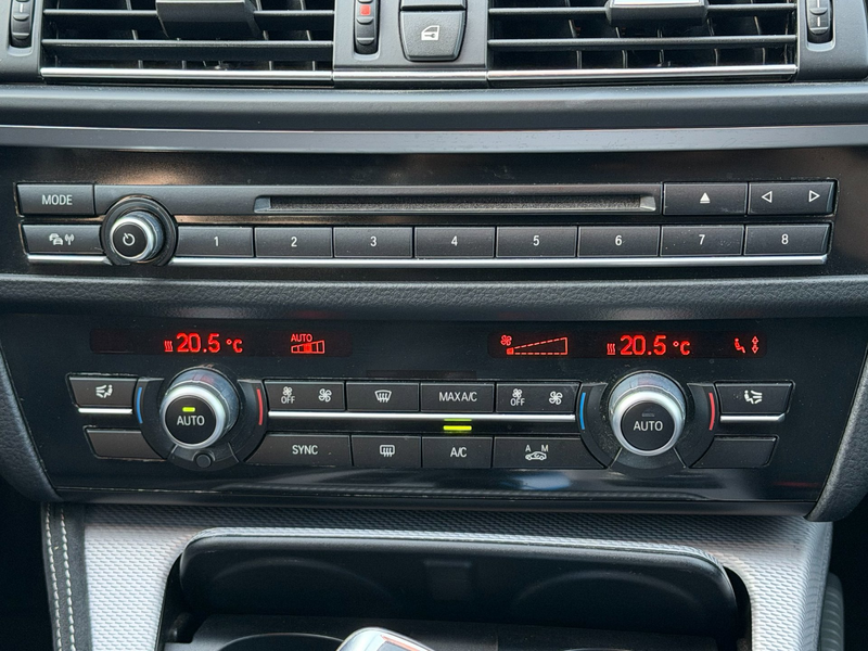 BMW 520 5-serie Touring 520i M-Sport|Trekhaak|Org NL — photo 2