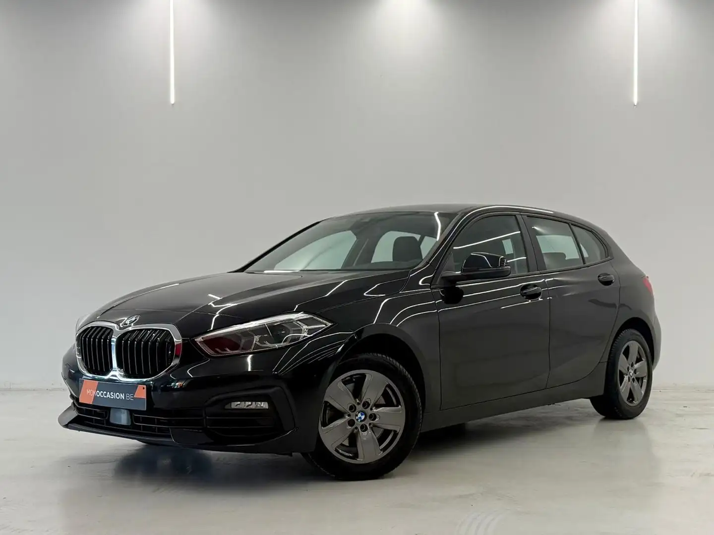 BMW 116 D Boite Auto Capteurs Arrières Led JA 17" Noir - 2