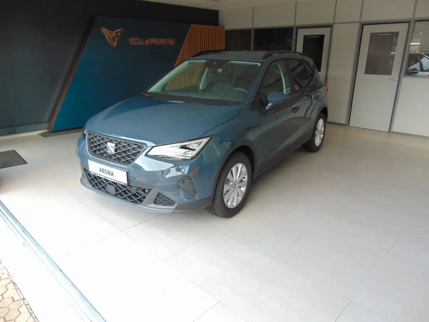 SEAT Arona Arona Road Edition 1.0 TSI DSG *LED*PDC*uvm - 1