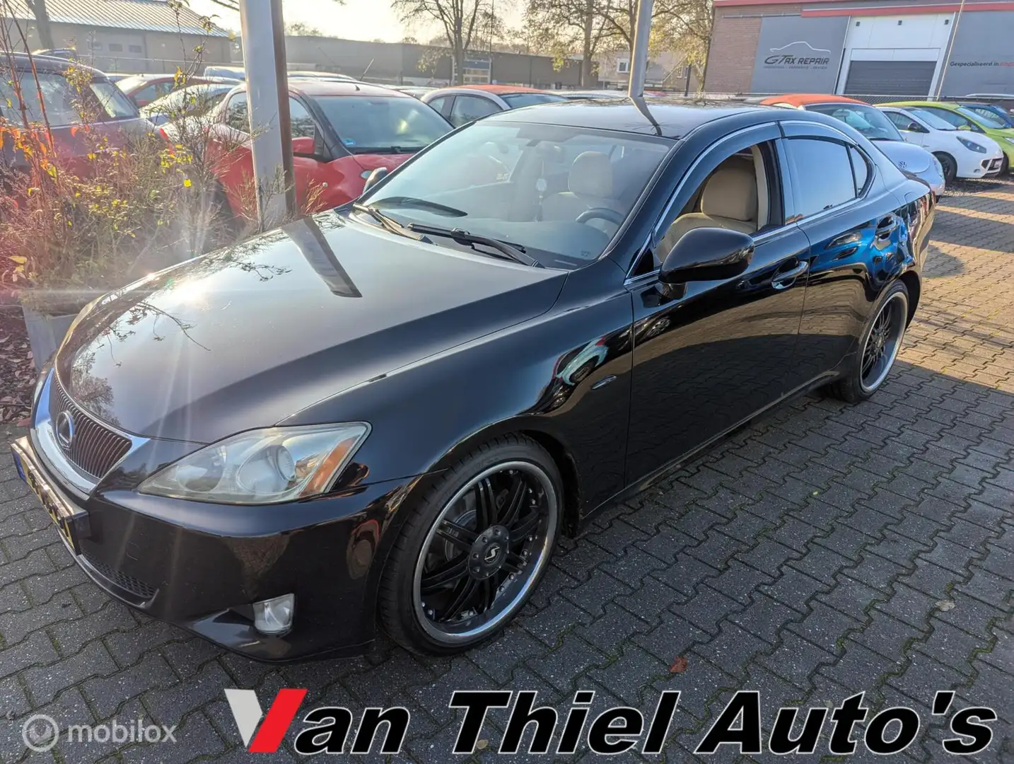 Lexus IS 250 Business Luxury Schwarz - 1