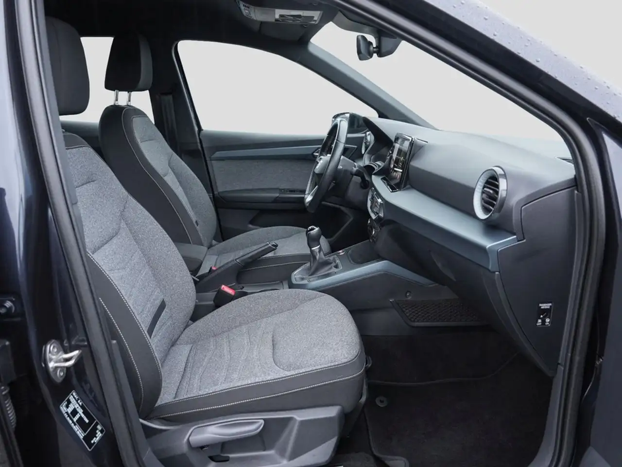 SEAT Arona 1.0 TSI Xperience /Navi/LED/DAB+ 8