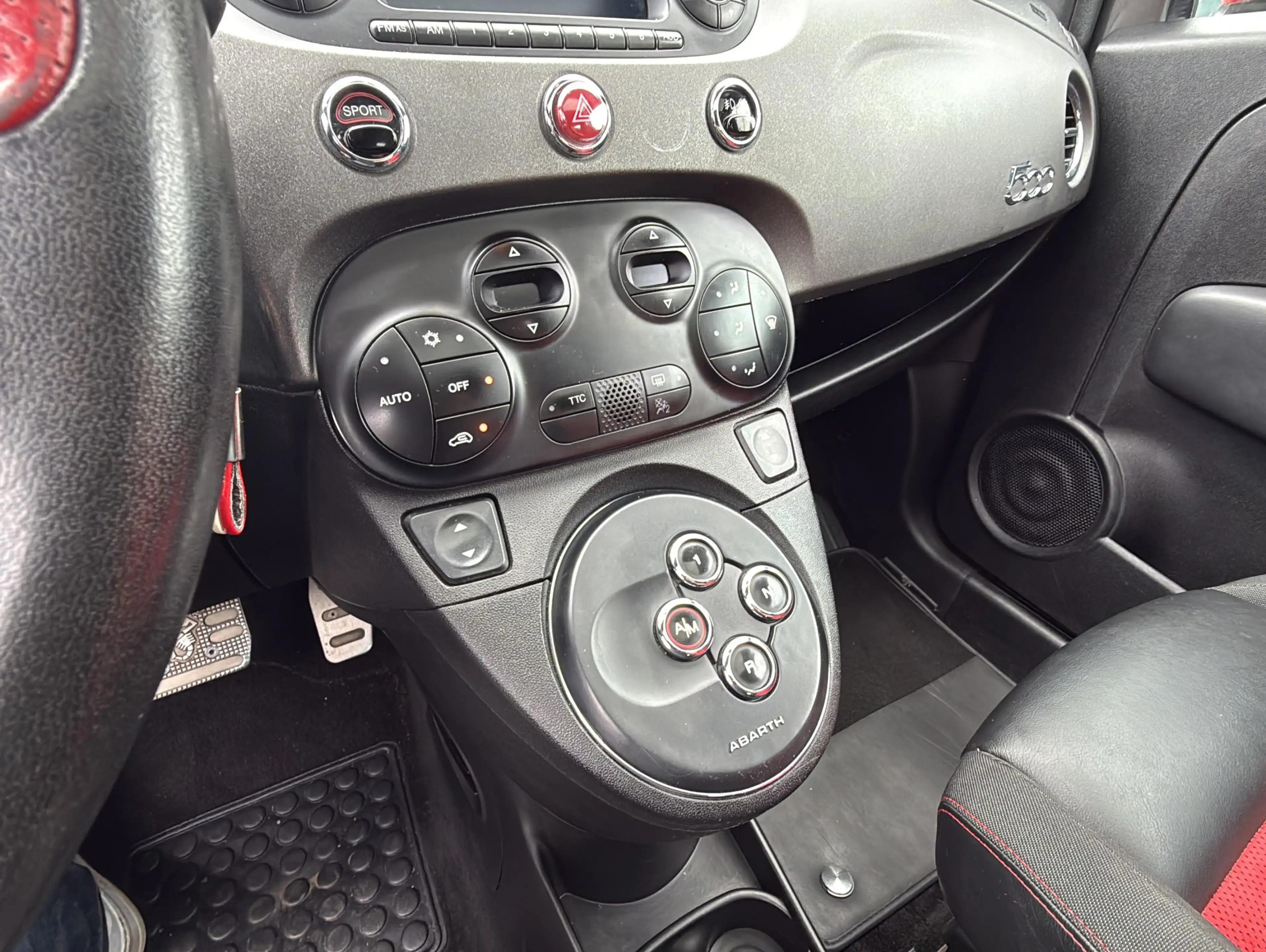 Fiat 500 595Competizione Bi-Xenon*Pano*PDC — photo 11