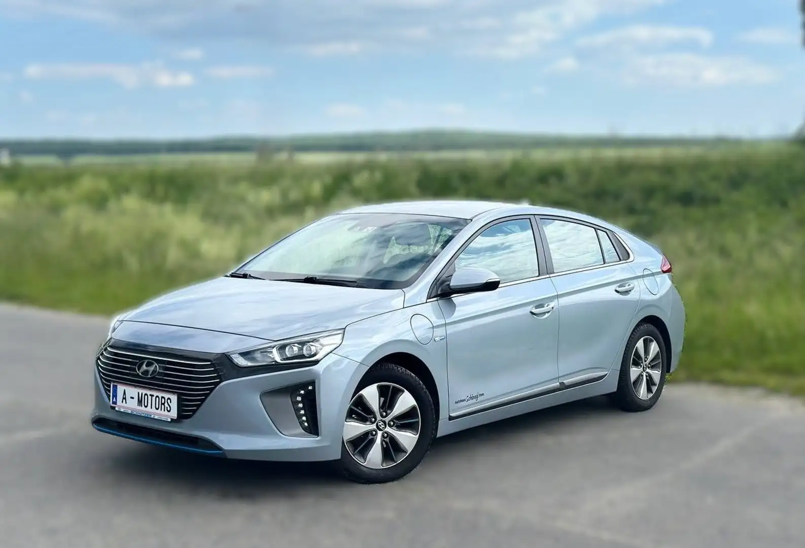 Hyundai IONIQ Ioniq 1,6 GDi Plug-In Hybrid PHEV Premium Premium - 2