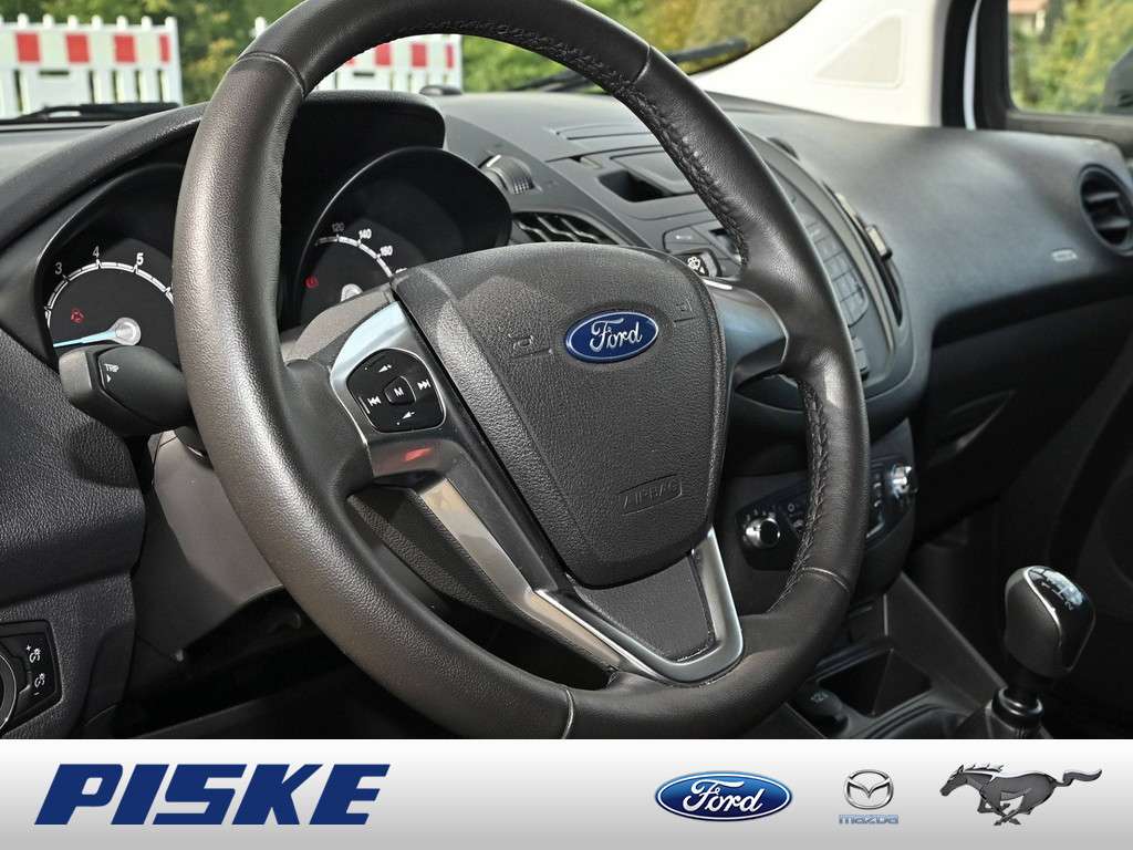 Ford Transit Courier