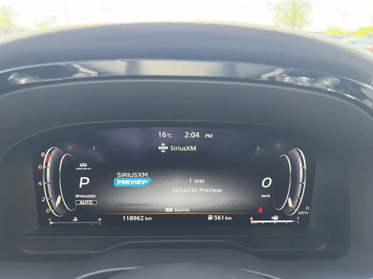 Infiniti QX60 снимка Infiniti QX60