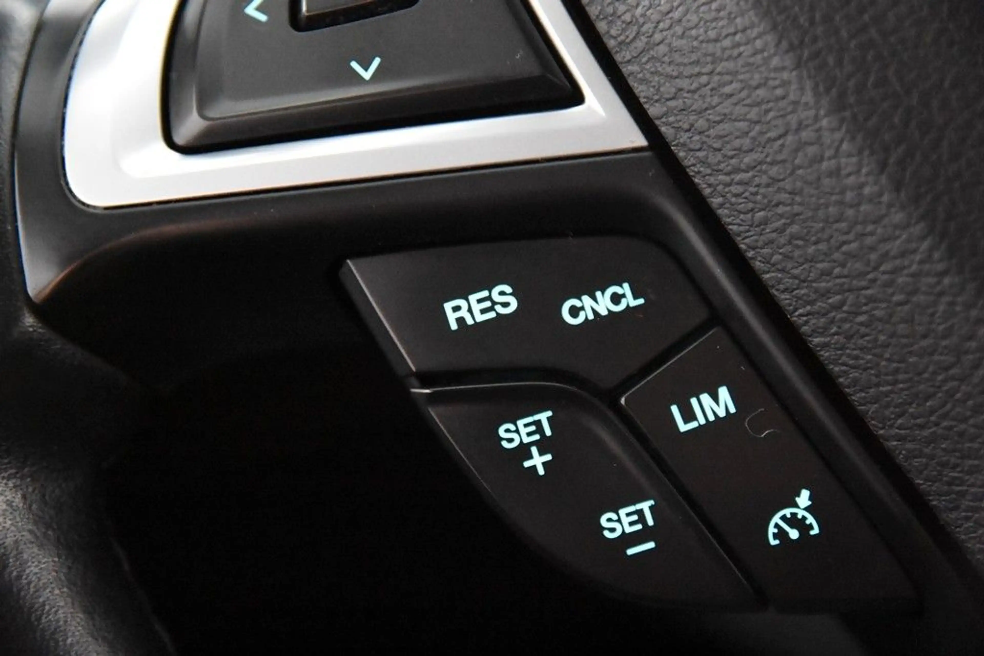 Ford Mondeo Turnier 2.0 Hybrid *1.Hand*4xSHZ*Navi*AHK — photo 13