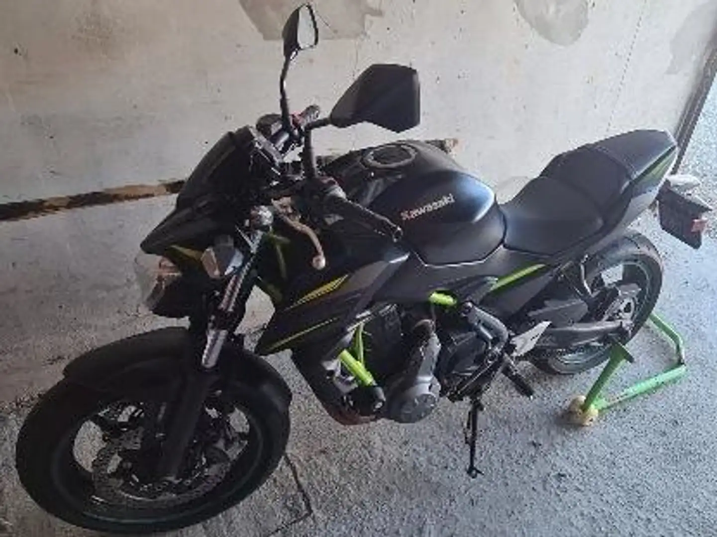 Kawasaki Z 650 Perfomance Nero - 1
