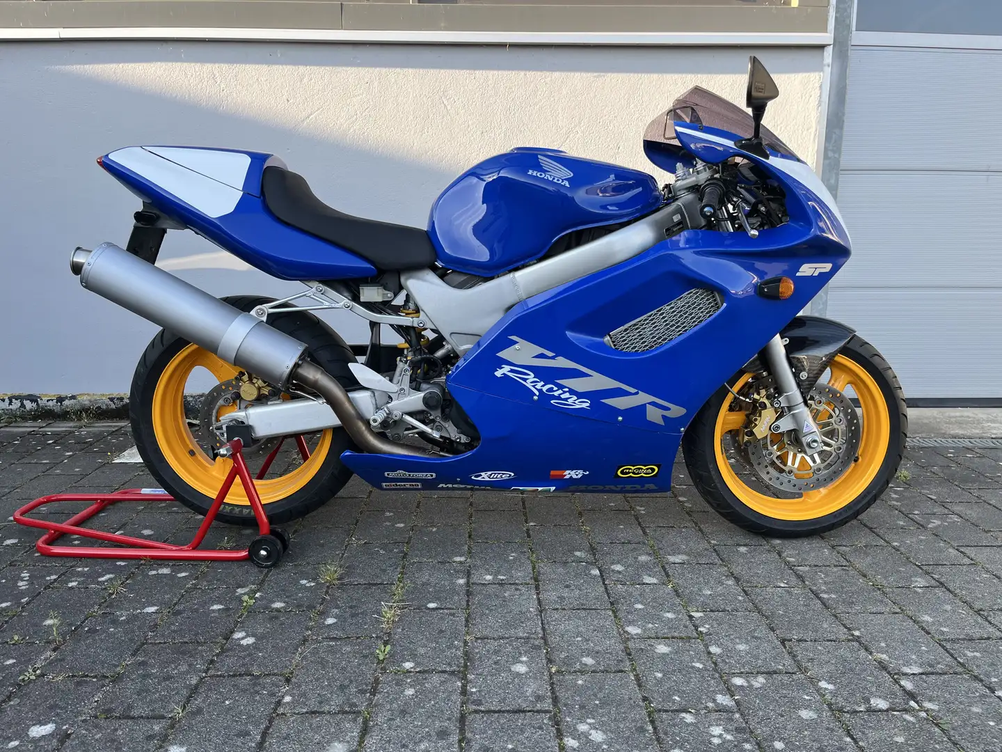 Honda VTR 1000 SP Replika, ein Vorbesitzer Blauw - 1