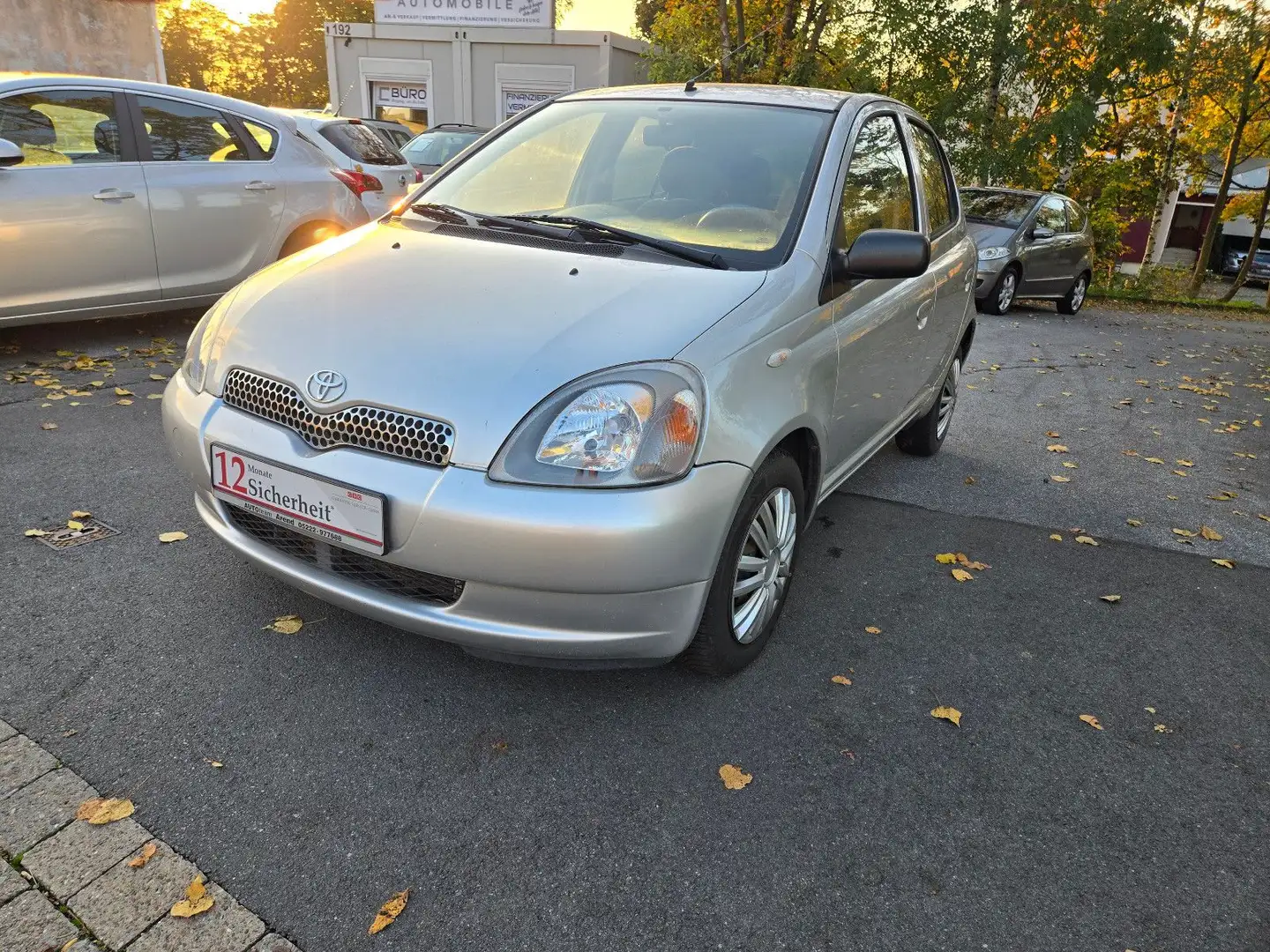 Toyota Yaris Klima Servo Standheizung Gris - 1