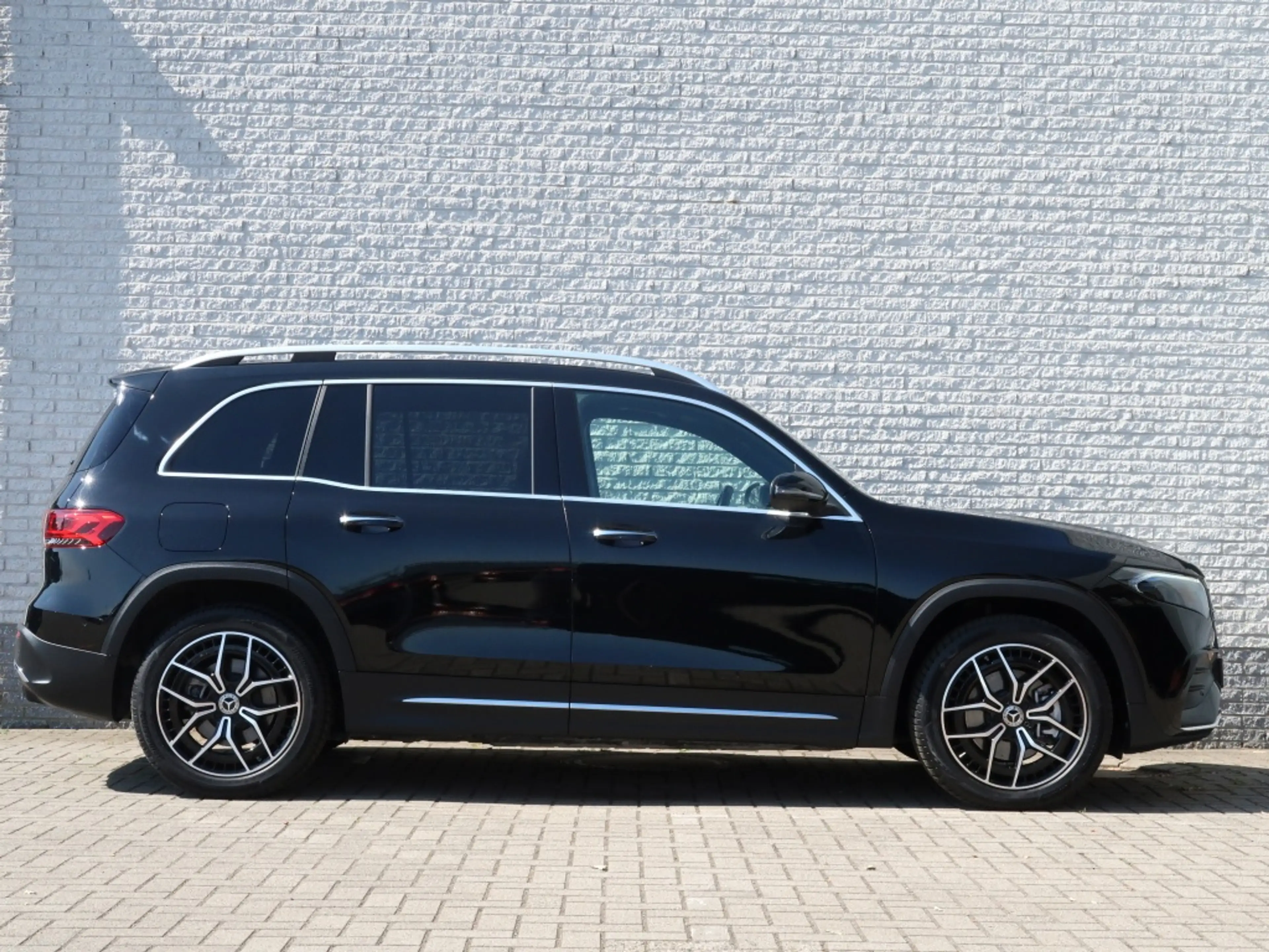 Mercedes-Benz EQB 250 EQB 250+ AMG Line | Camera | Panoramadak | Stoelve — photo 7