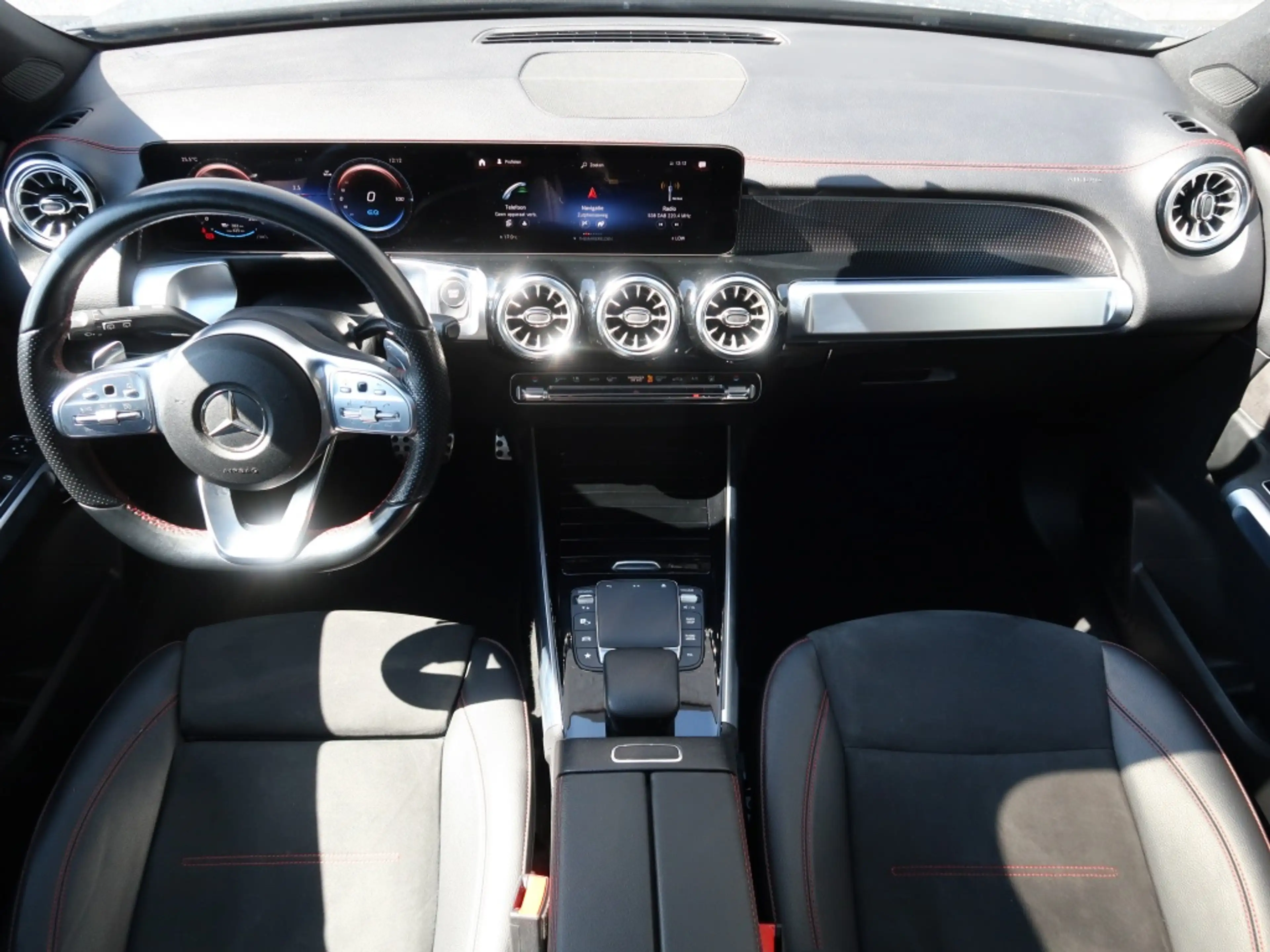 Mercedes-Benz EQB 250 EQB 250+ AMG Line | Camera | Panoramadak | Stoelve — photo 9