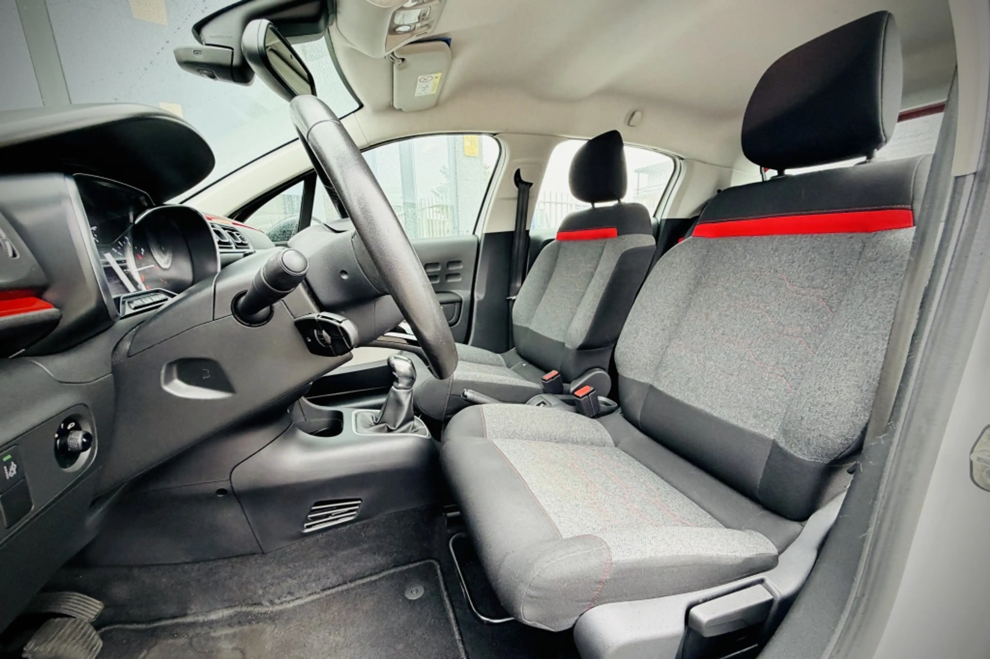 Citroen C3 1.2 110PK Shine | CAMERA | CARPLAY | CLIMA | CRUIS — photo 15