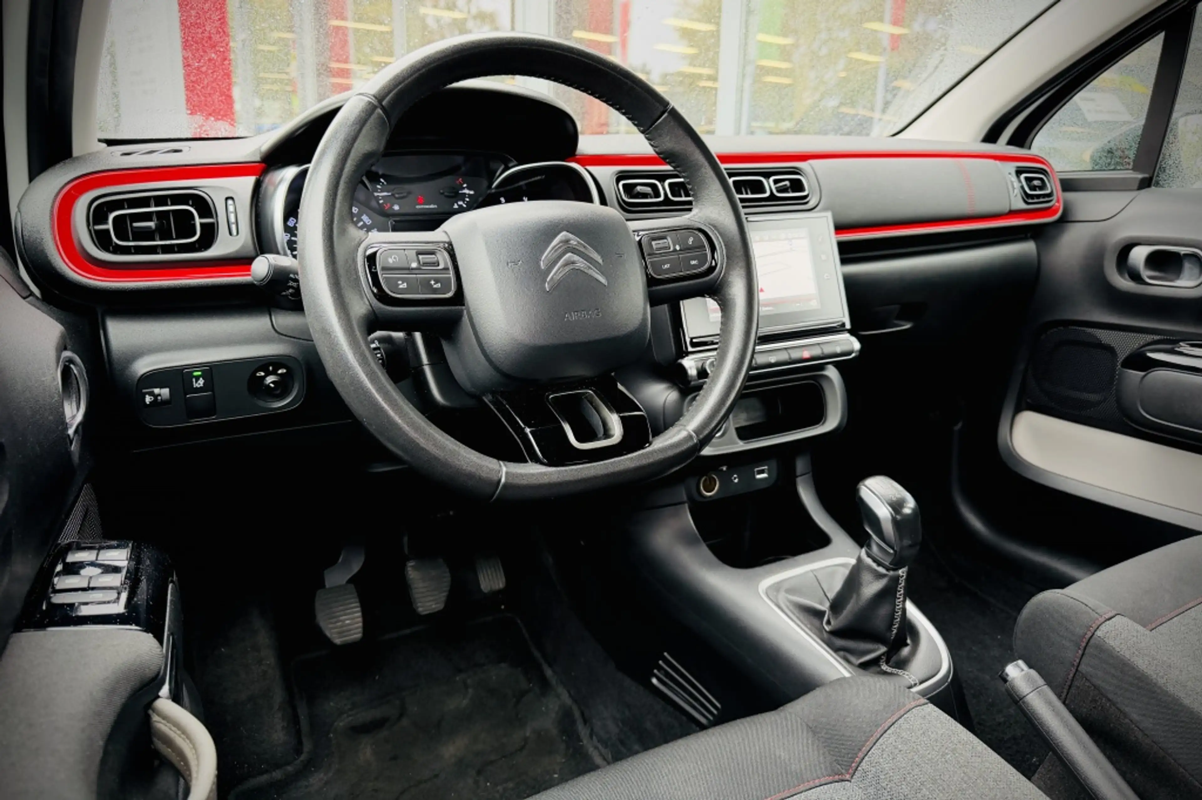 Citroen C3 1.2 110PK Shine | CAMERA | CARPLAY | CLIMA | CRUIS — photo 19