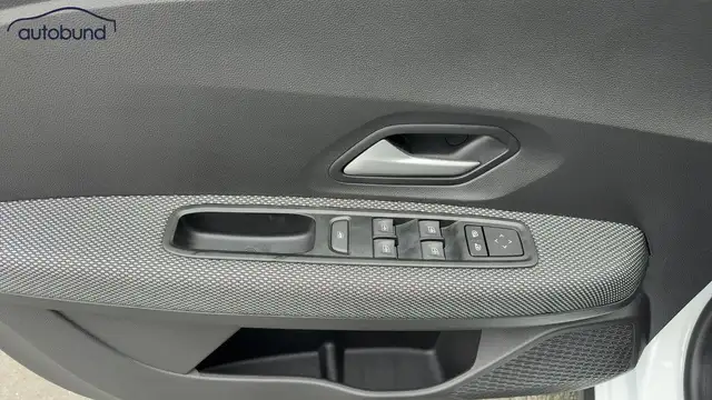 Dacia Sandero view 11