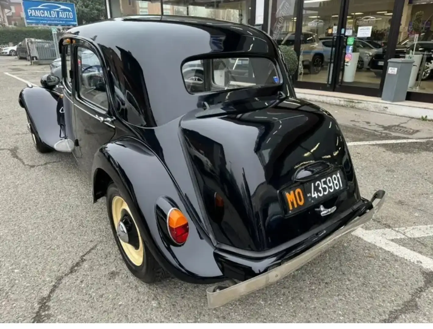 Citroen Traction 11 BL - 2
