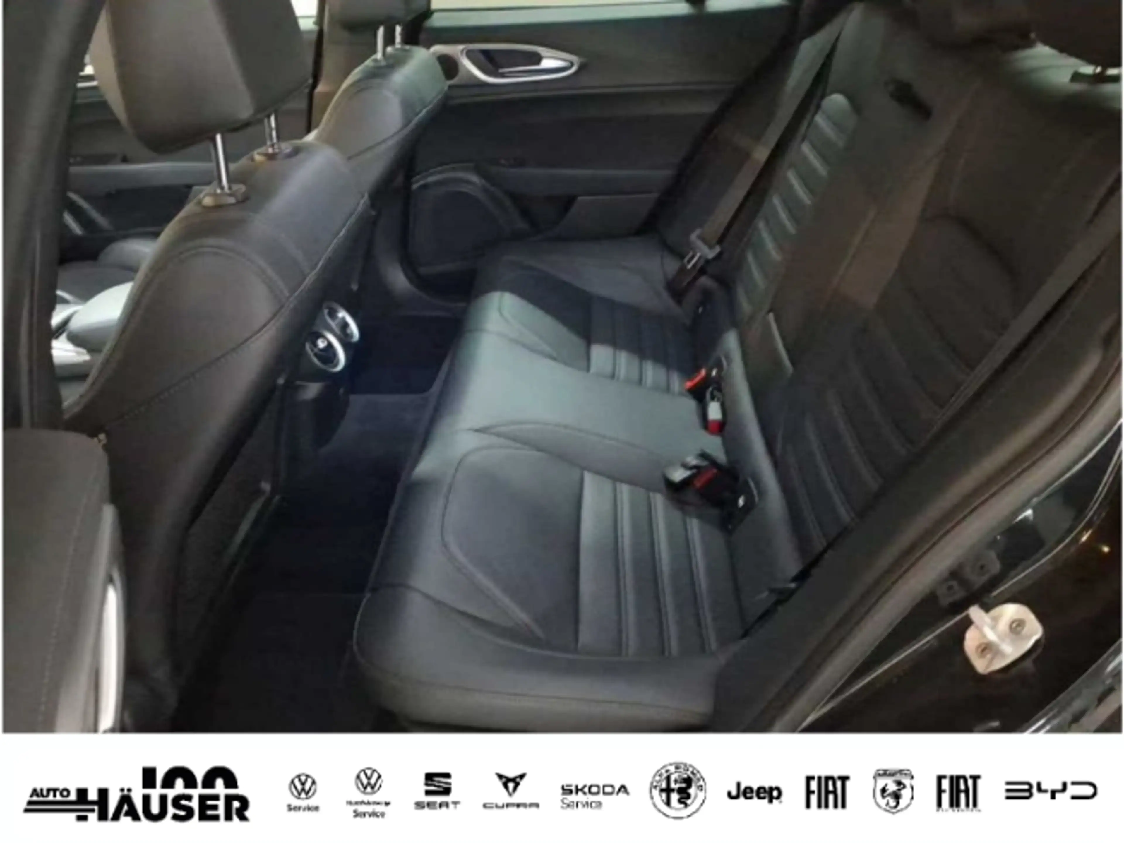 Alfa Romeo Giulia Veloce 2.0 Turbo Q4 EL. SITZE KAMERA MATRIX-LED — photo 8