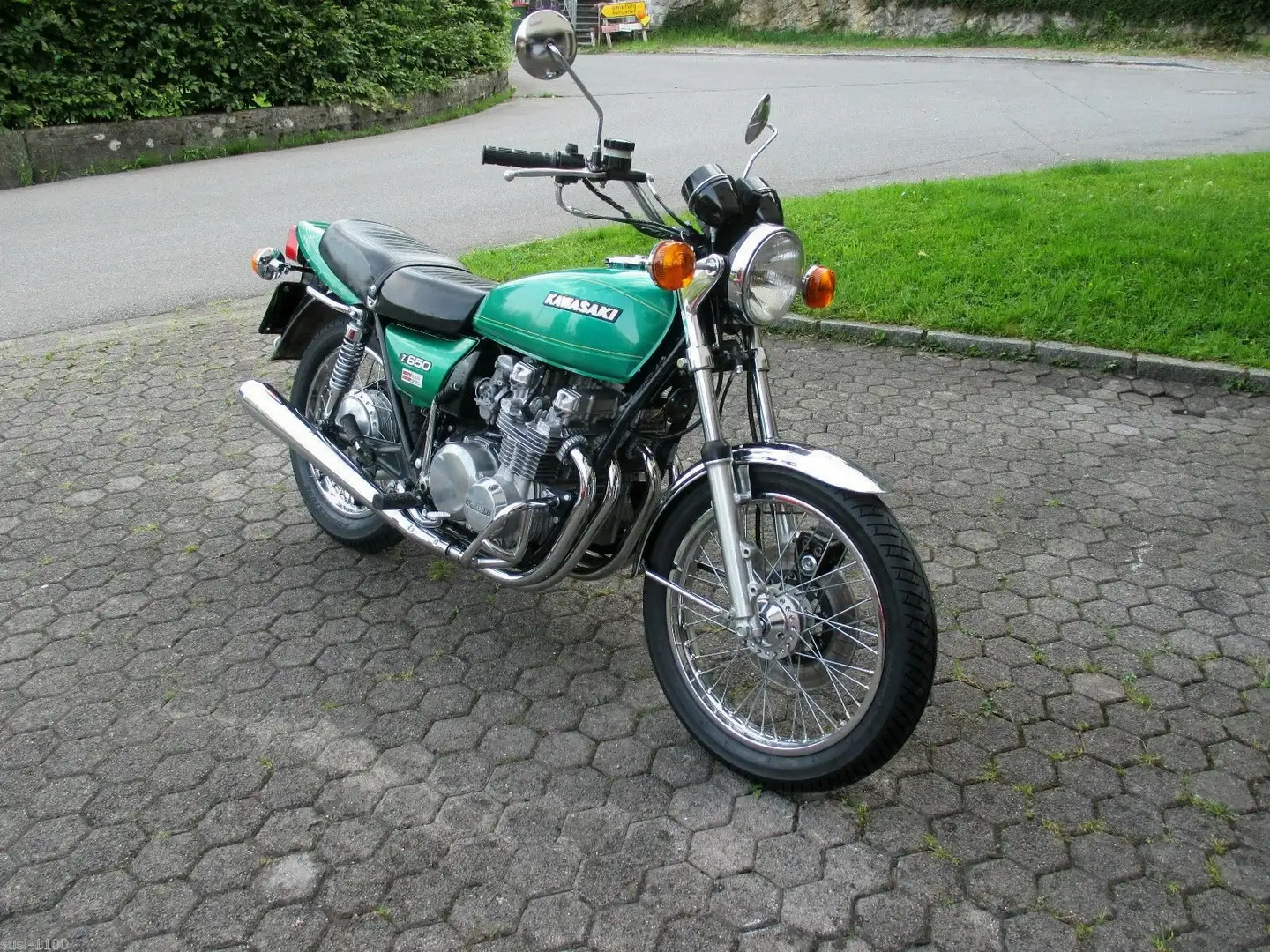 Kawasaki Z 650 B Verde - 1