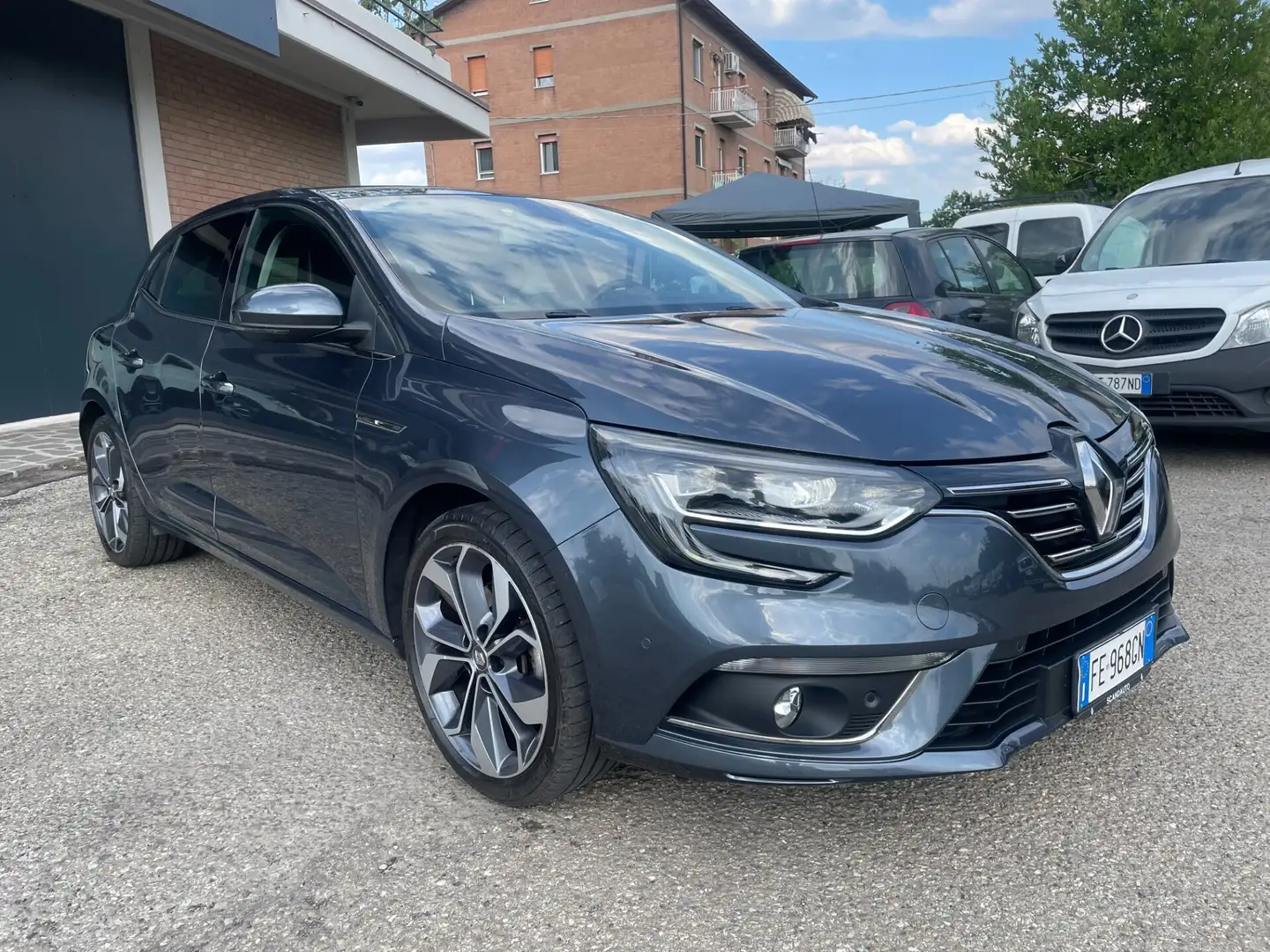 Renault Megane dCi 130 CV Energy Bose UNICO PROPRIETARIO Gris - 2