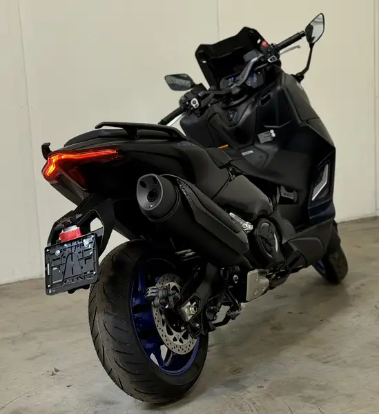 Yamaha TMAX 560 - foto 6