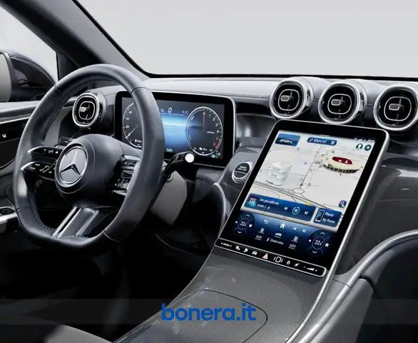 Mercedes-Benz GLC view 6