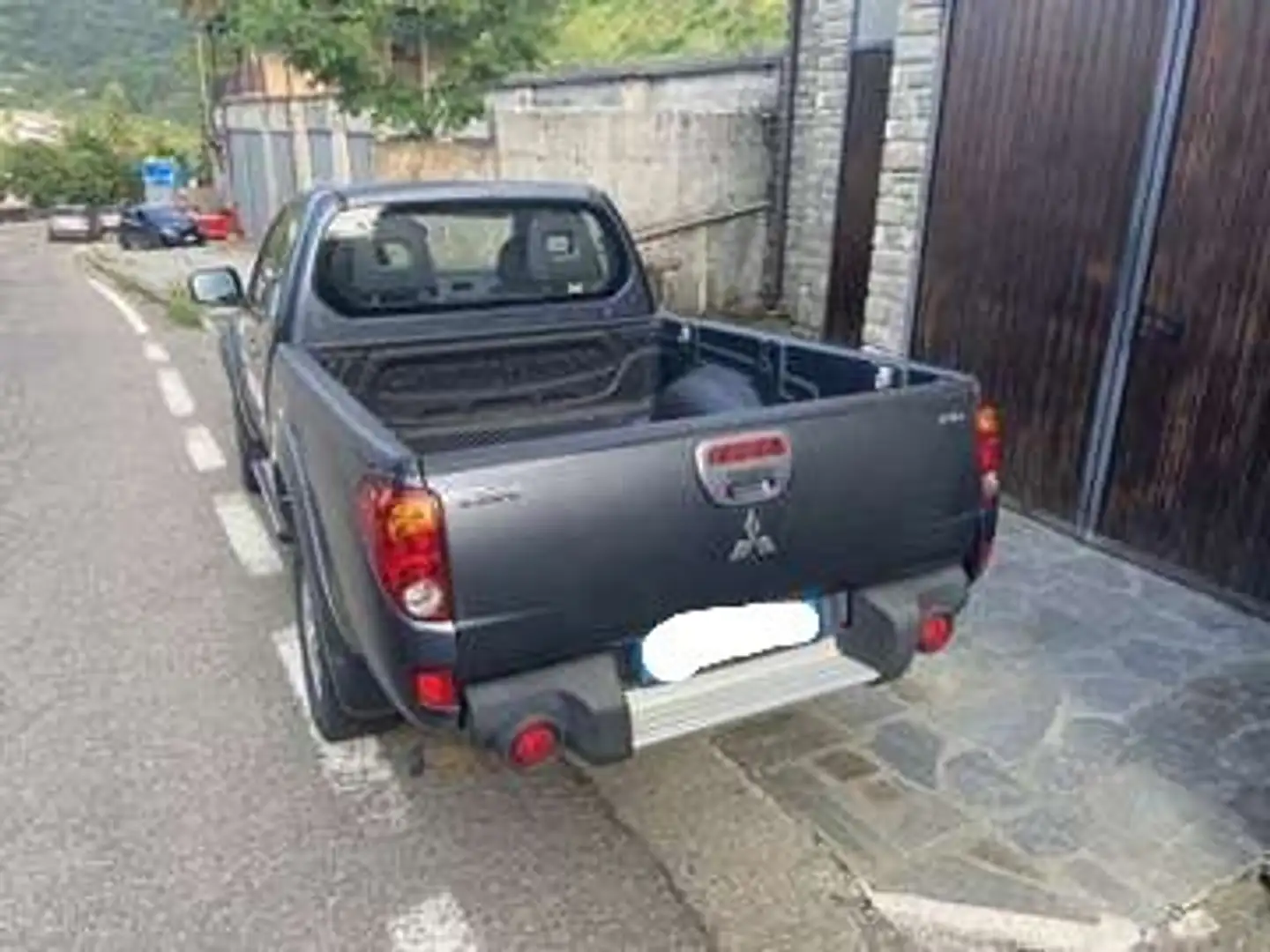 Mitsubishi L200 L200 Cab IV 2006 d.cab 2.5 di-d Intense Grigio - 2