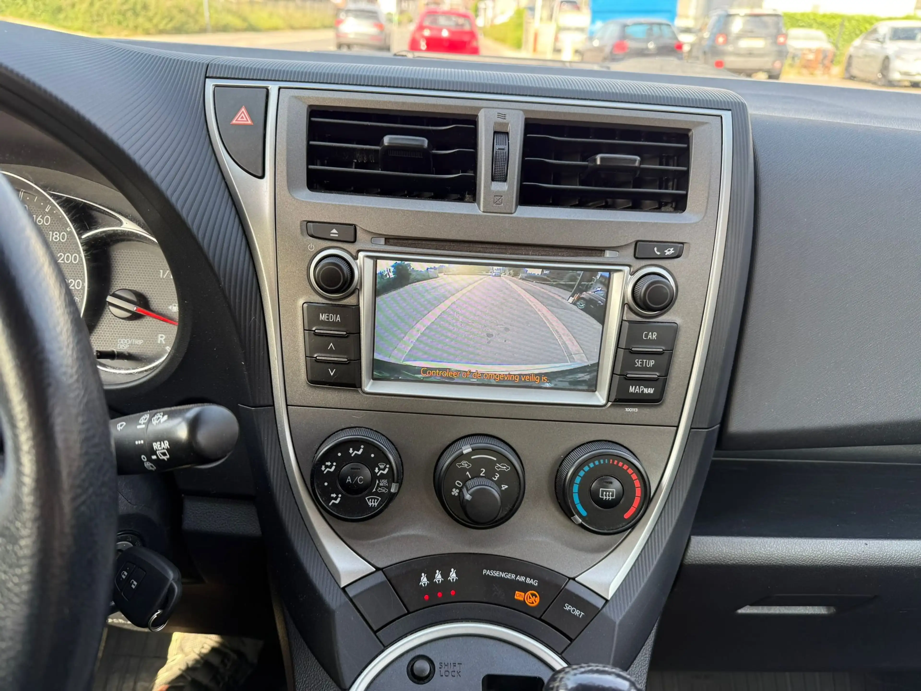 Toyota Verso-S Verso S 1.33 VVT-**12M GARANTIE**CARNET COMPLTES** — photo 15
