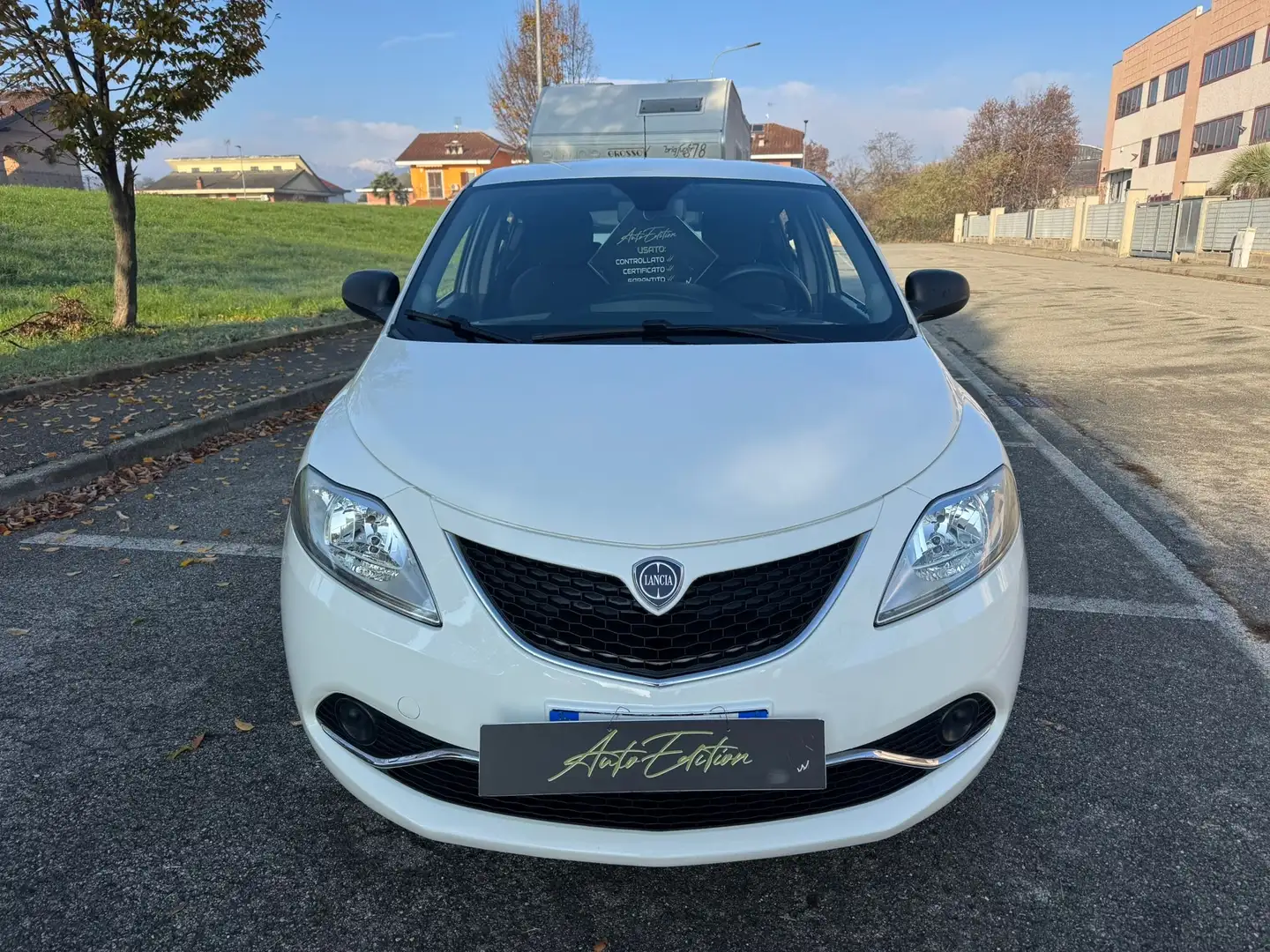 Lancia Ypsilon Ypsilon  1.2  69cv my16 Білий - 2