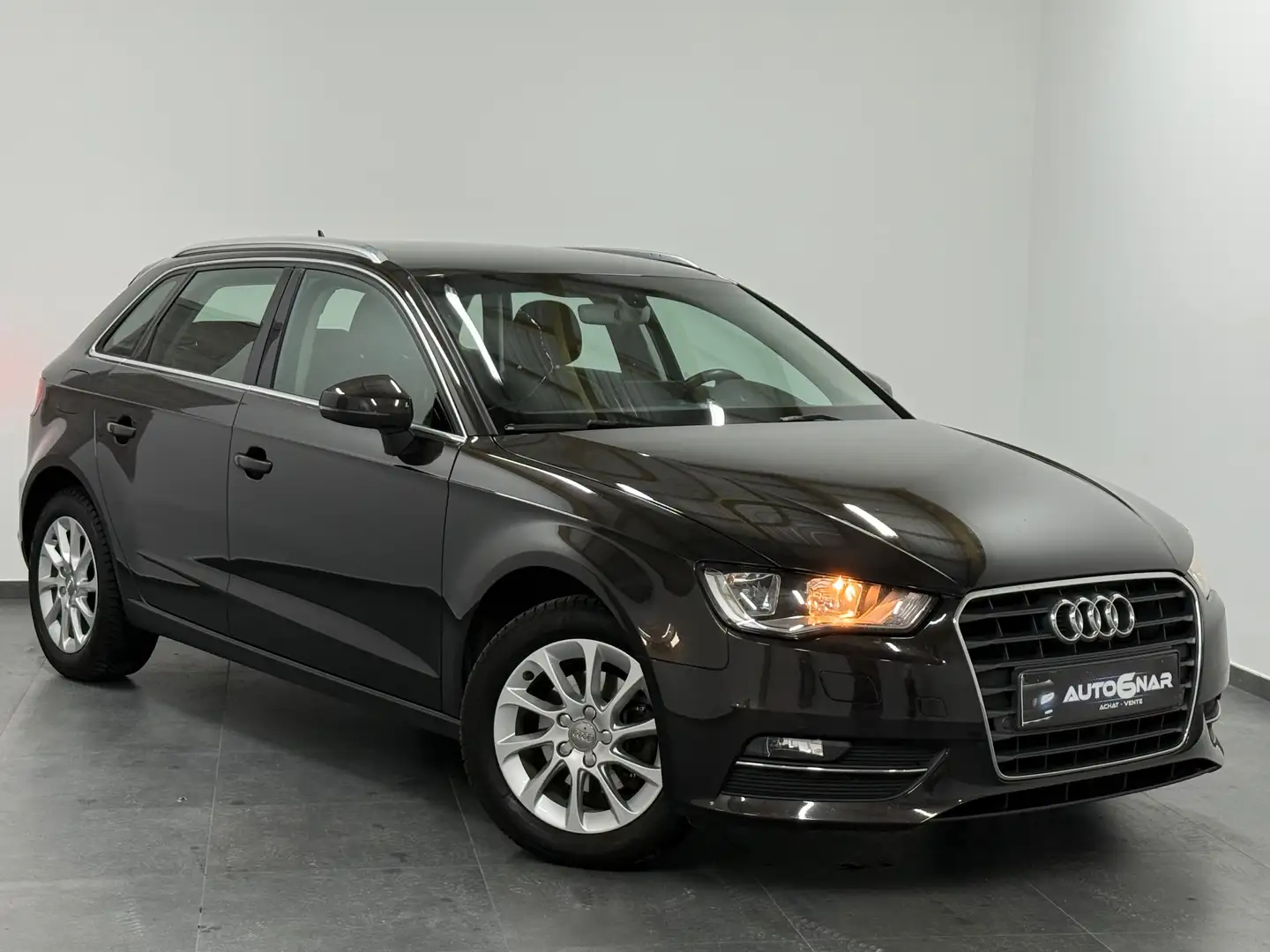 Audi A3 Sportback 1.2 TFSI - Airco - Navi - Cuir Negro - 1