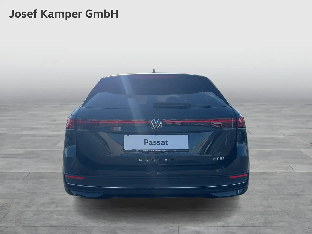 Volkswagen Passat Variant Business eTSI DSG 4