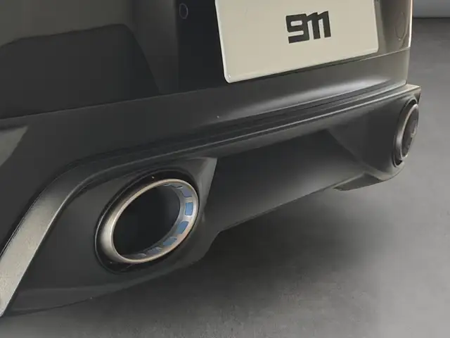 Porsche 911 view 15