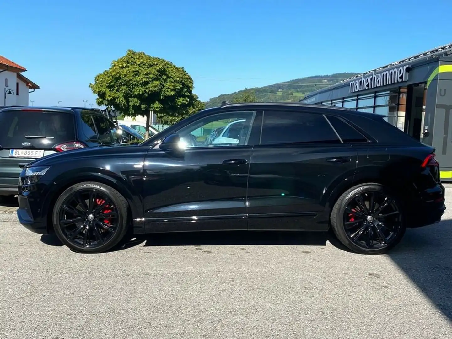Audi Q8 60 TFSI e *BLACK*PANO*MATRIX*HUD*AHK*ACC*23'' Noir - 2