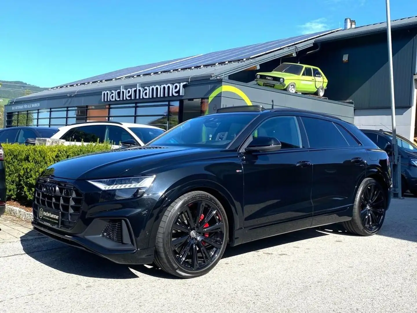Audi Q8 60 TFSI e *BLACK*PANO*MATRIX*HUD*AHK*ACC*23'' Noir - 1