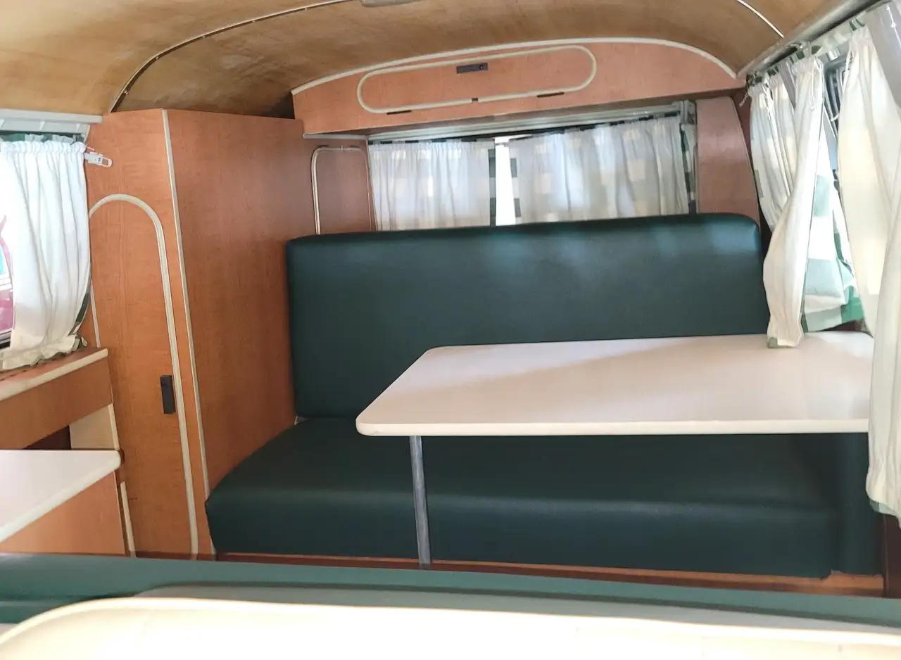 Volkswagen T1 Westfalia SO42 Camper, foto 10